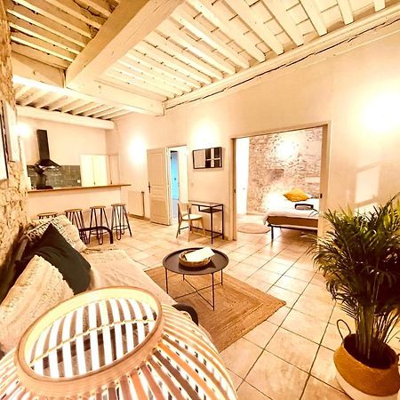 Le Moka Charmant Appartement Au Coeur De Ville 尼姆 外观 照片