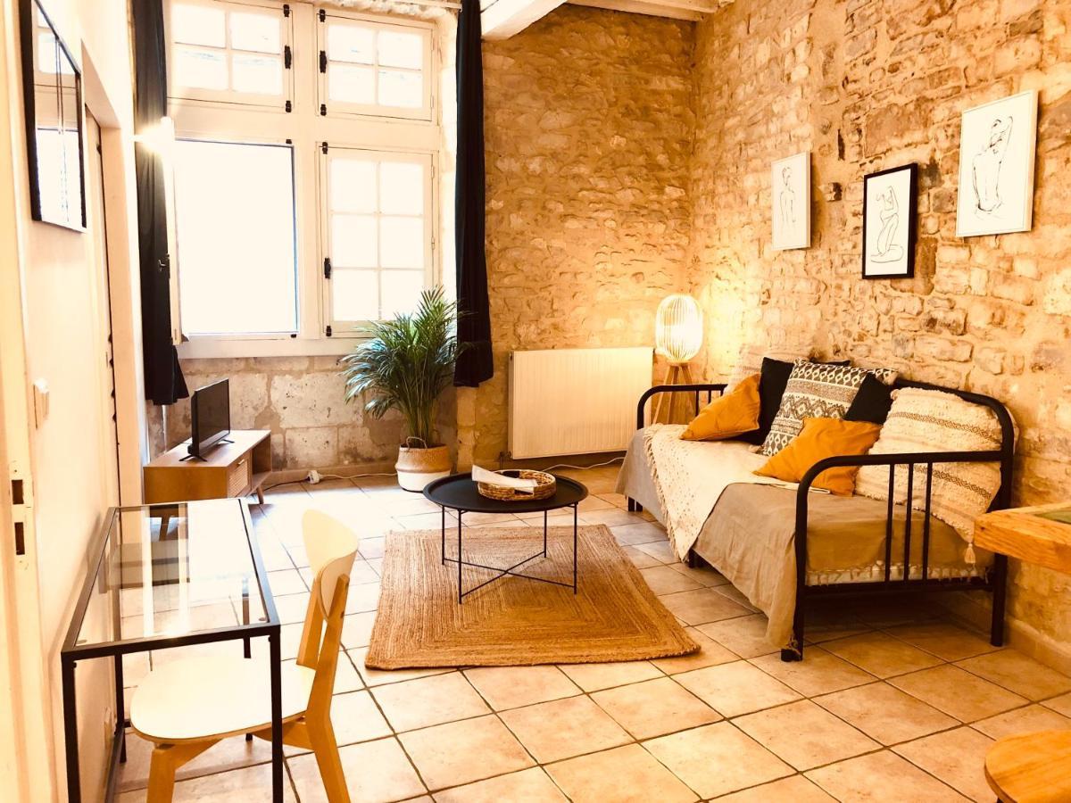 Le Moka Charmant Appartement Au Coeur De Ville 尼姆 外观 照片