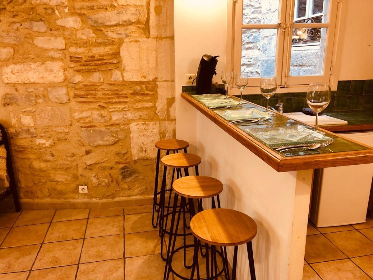 Le Moka Charmant Appartement Au Coeur De Ville 尼姆 外观 照片