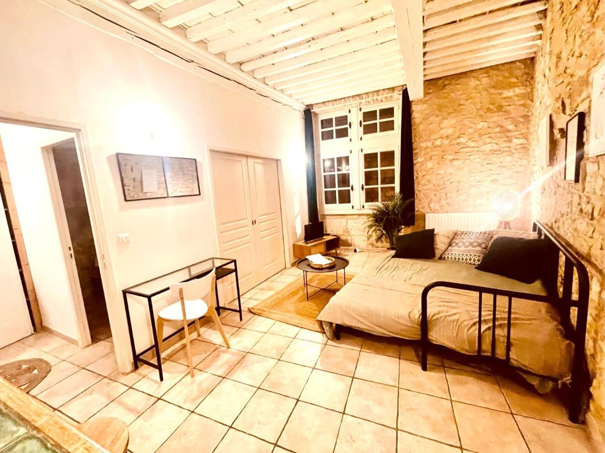 Le Moka Charmant Appartement Au Coeur De Ville 尼姆 外观 照片
